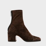 Alma– Zamszowe botki na słupku