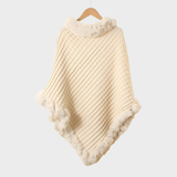 Milena – Eleganckie Zimowe Ponczo z Futrzanym Wykończeniem